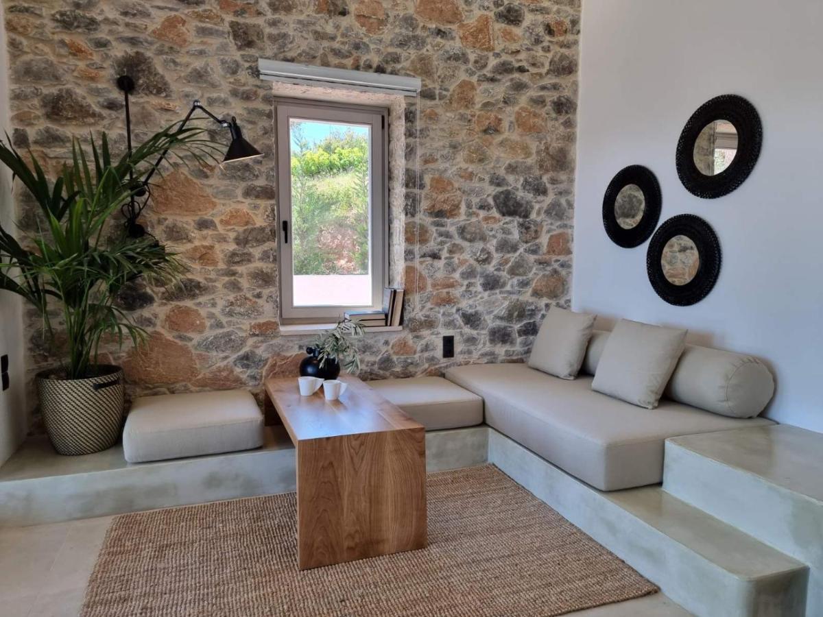 Stone Build Suite With Private Pool Kolios Exterior photo